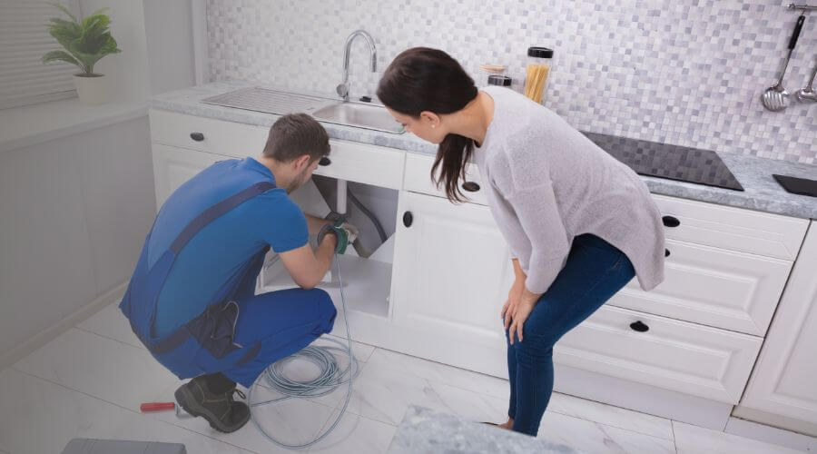 Expert burst pipe repair services in Robbins, TN